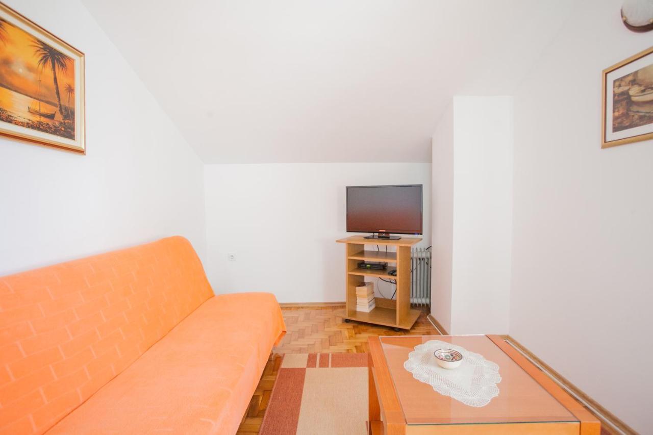 Apartments Ivomar Trogir Exterior photo